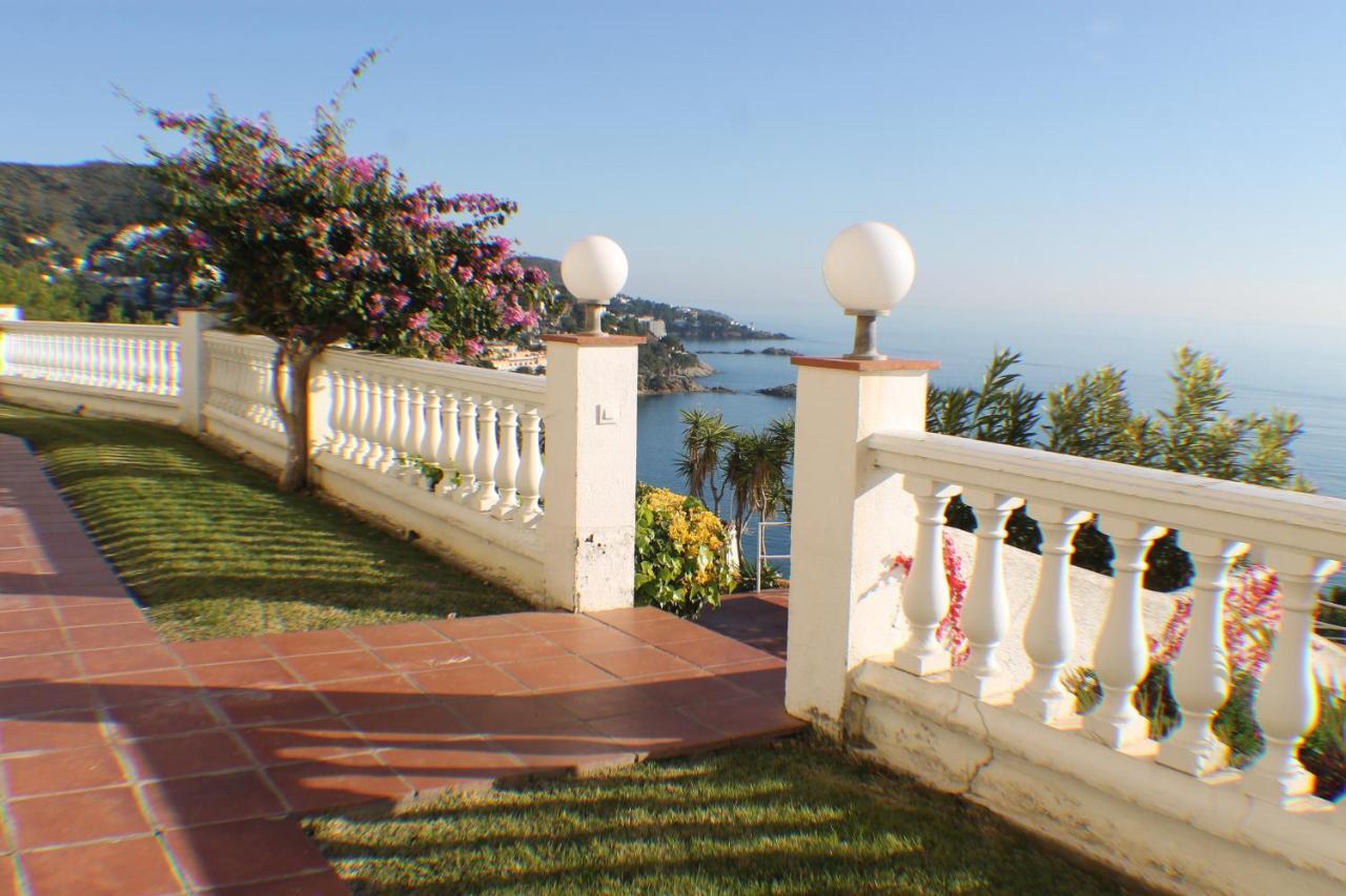 Ferienwohnung Agi Bella Panoramica Roses Exterior foto